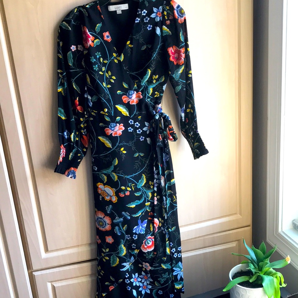 loft floral tie front maxi length dress EUC petite